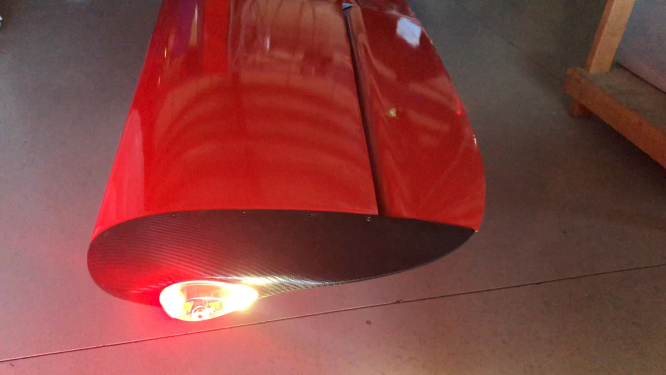 Screenshot (668) a strobe light on the tip of the switchblade's wing