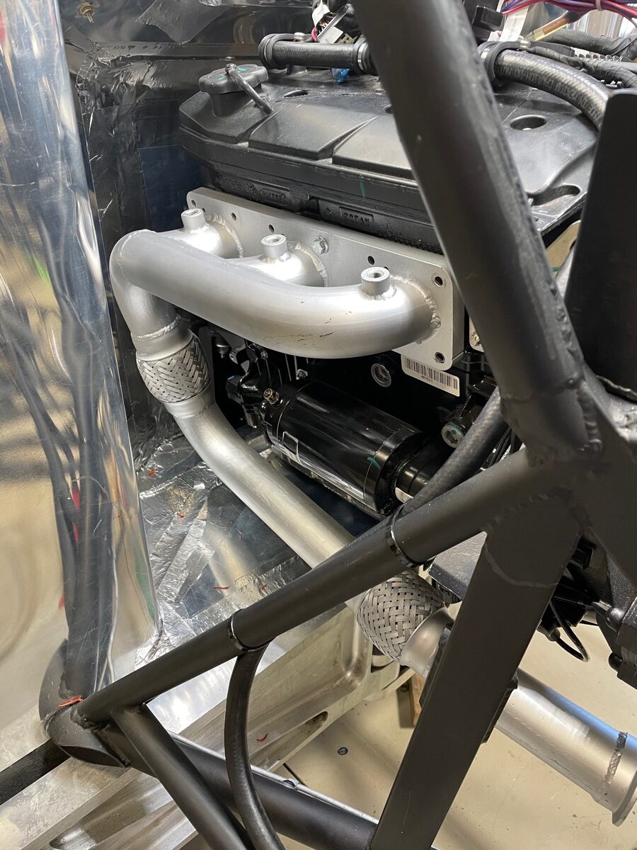 silver exhaust for black motor 4.14.21 silver exhaust for black motor