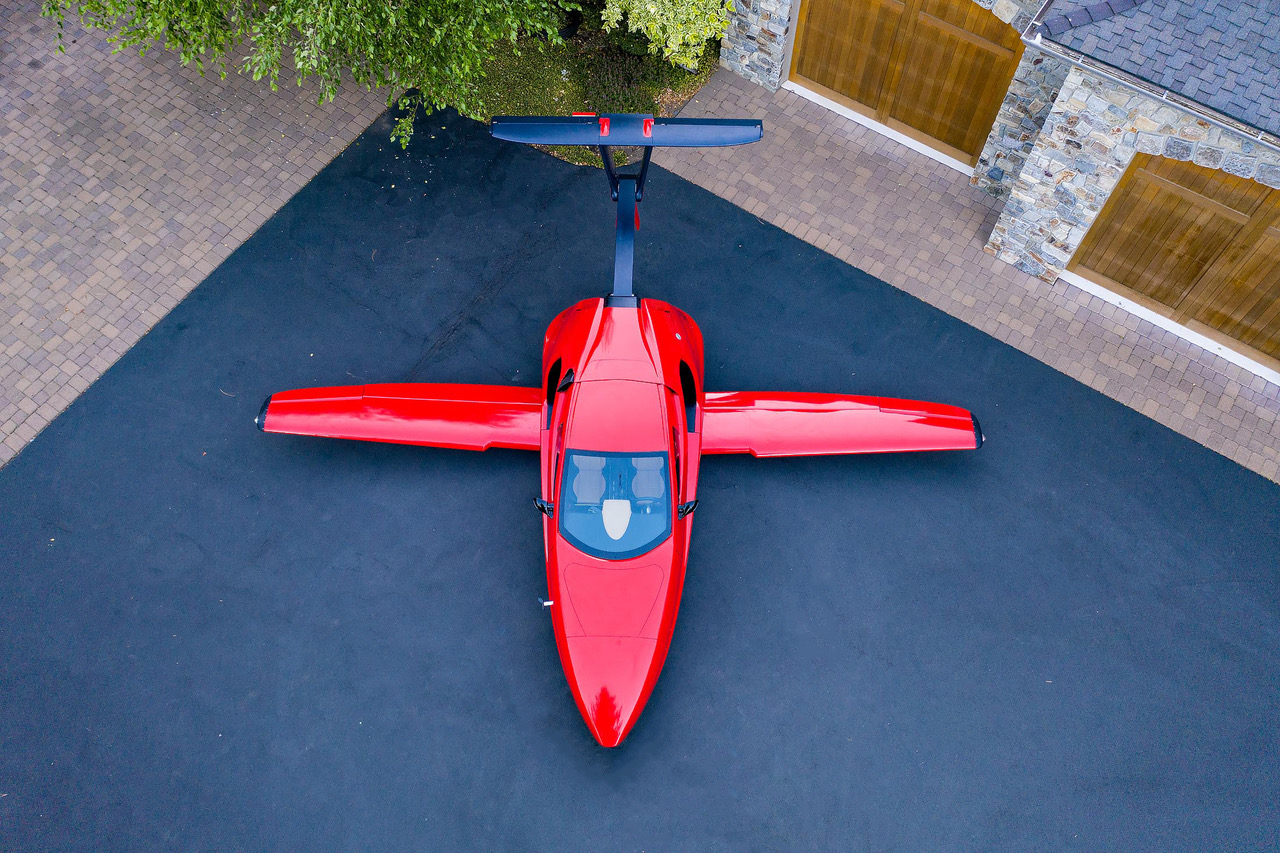 arial view of the switchblade flying car